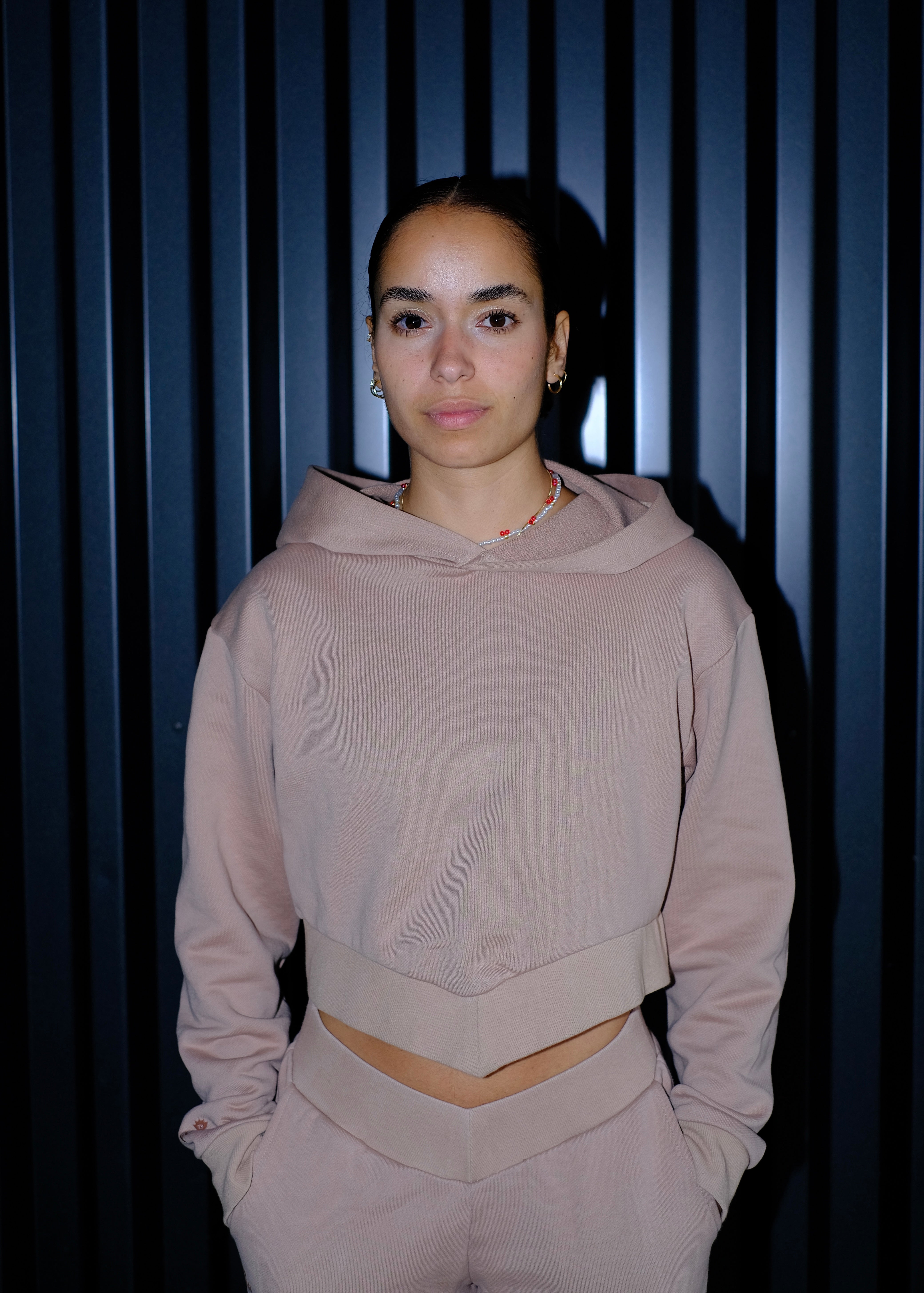 V-Cut Two-Piece-Set - Cappuccino