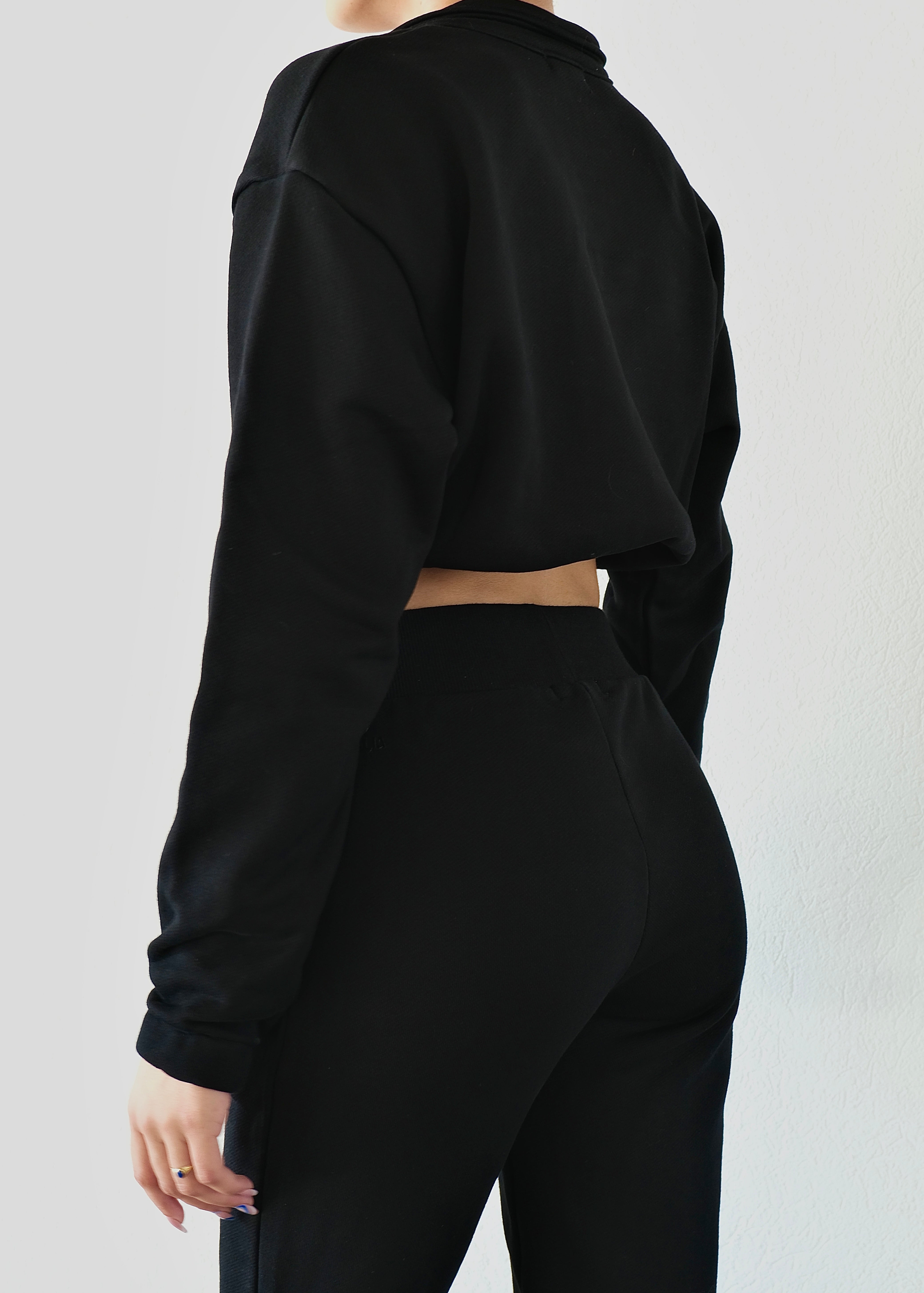 The Adjustable Sweater-Set - Black