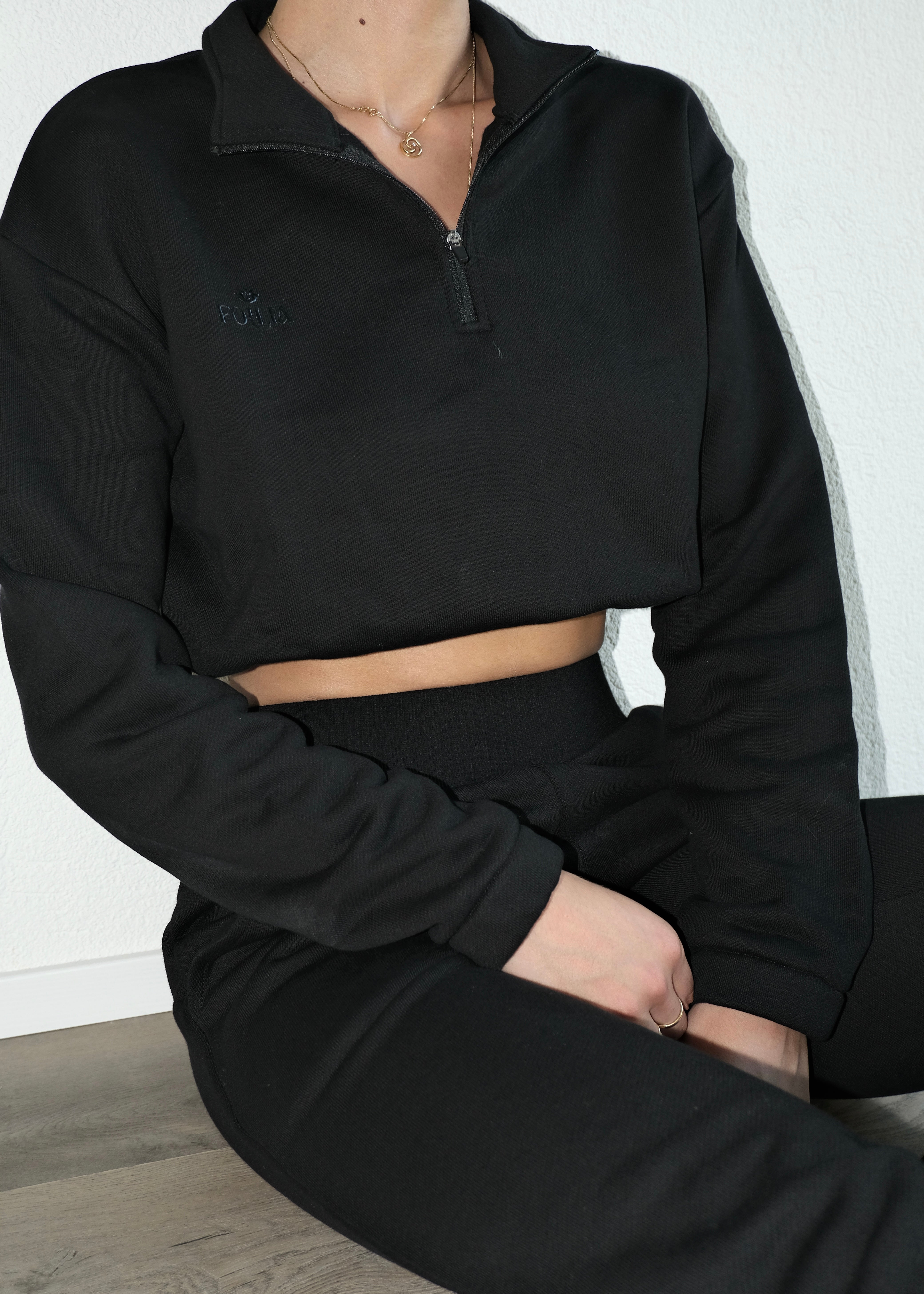 The Adjustable Sweater-Set - Black